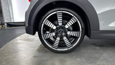 MINI Hatchback 1.5 Cooper Exclusive 3dr Auto Petrol Hatchback